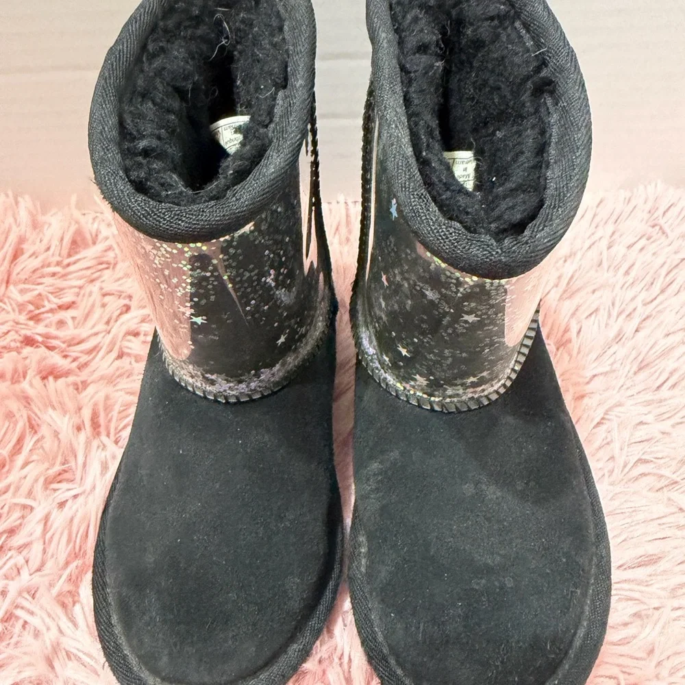 UGG Classic II Clear Glitter Black Shiny‎ Stars Girls Suede Boots Sz 10 EUC
